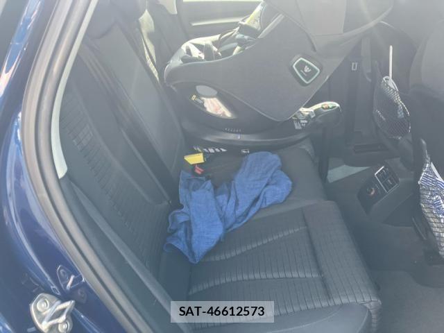 Audi A3 2015-09 7271542-12