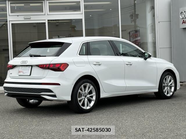 Audi A3 2025-10 7271546-2