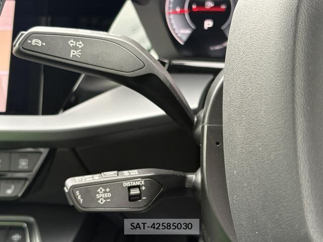 Audi A3 2025-10 7271546-7