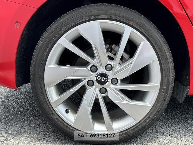 Audi A3 2021-06 7325719-23