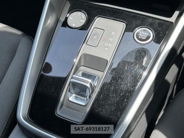 Audi A3 2021-06 7325719-25