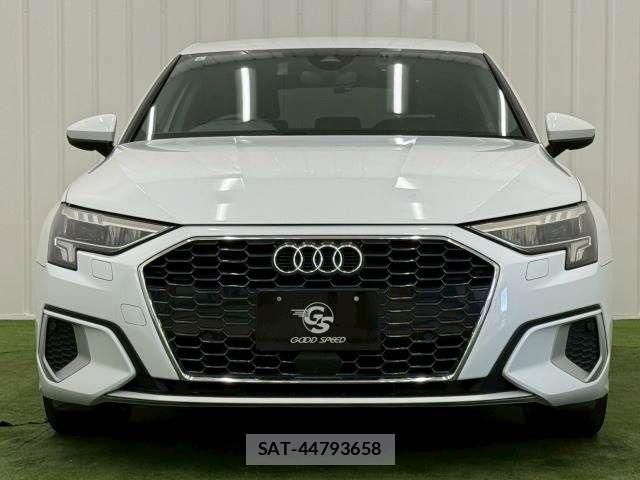 Audi A3 2021-06 7356854-11