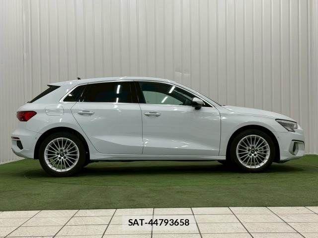 Audi A3 2021-06 7356854-14