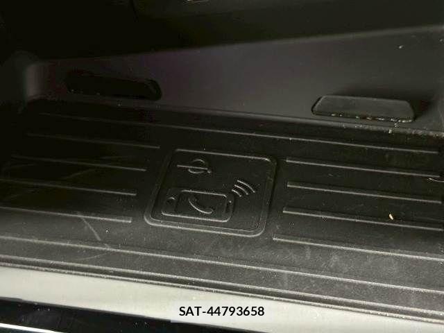 Audi A3 2021-06 7356854-6