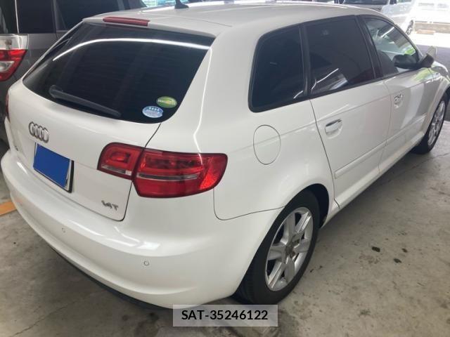 Audi A3 2013-02 7356857-2