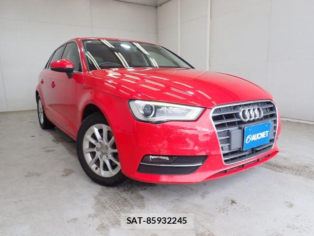 Audi A3 2015-06 7356847-0
