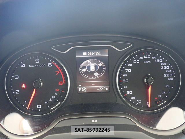 Audi A3 2015-06 7356847-12