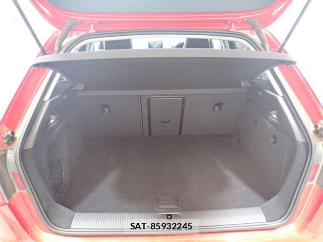 Audi A3 2015-06 7356847-23