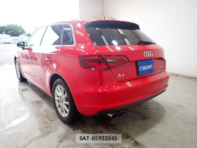 Audi A3 2015-06 7356847-2