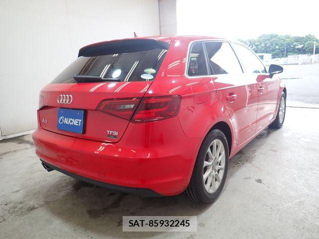 Audi A3 2015-06 7356847-7