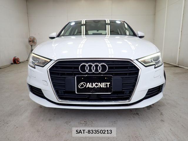 Audi A3 2018-06 7356853-4