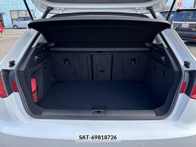 Audi A3 2015-10 7356863-28