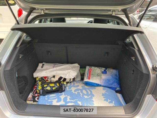 Audi A3 2017-07 7356855-14