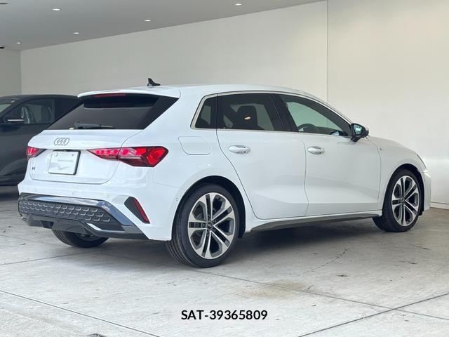 Audi A3 2025-10 7452970-2