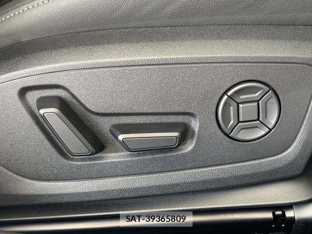 Audi A3 2025-10 7452970-8