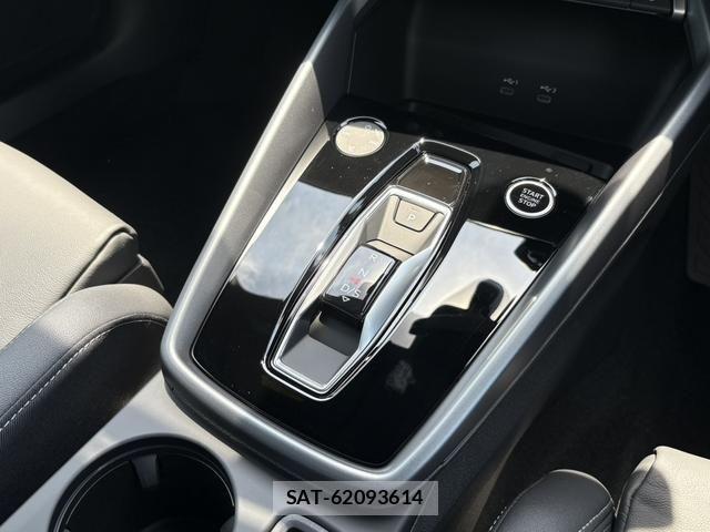 Audi A3 2025-10 7452968-12