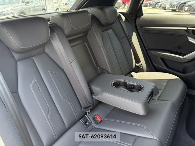 Audi A3 2025-10 7452968-4