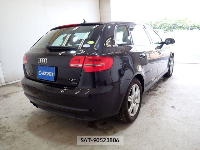 Audi A3 2011-10 7499577-7