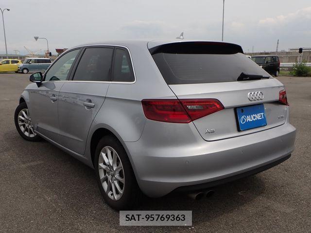 Audi A3 2015-09 7499575-2