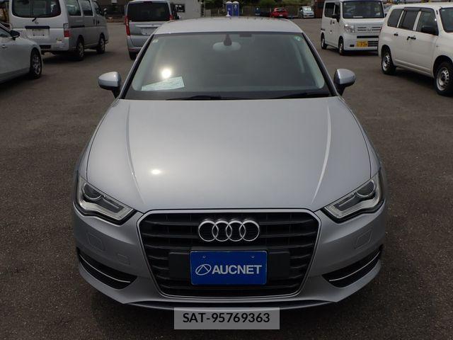 Audi A3 2015-09 7499575-4