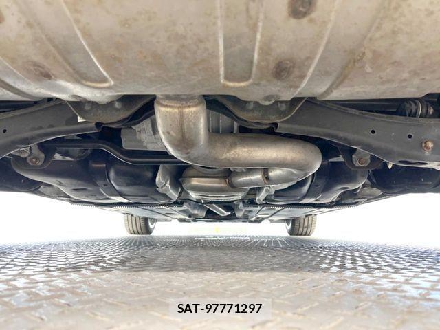Audi A3 2017-10 7561843-11