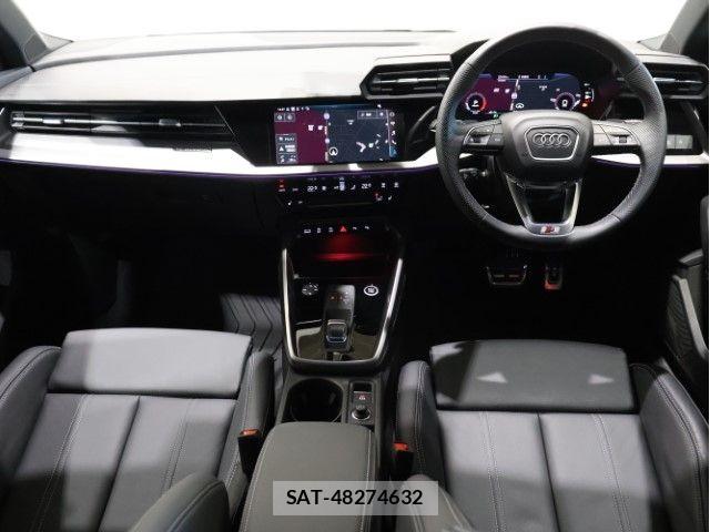 Audi A3 2023-07 7561842-11