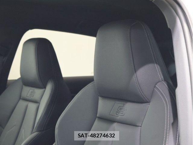 Audi A3 2023-07 7561842-12