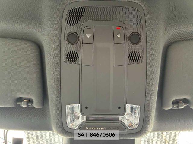 Audi A3 2021-07 7615043-16