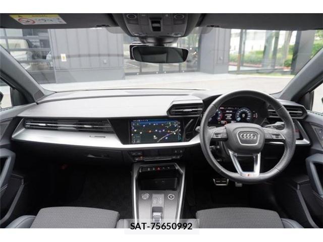 Audi A3 2023-01 7615042-1