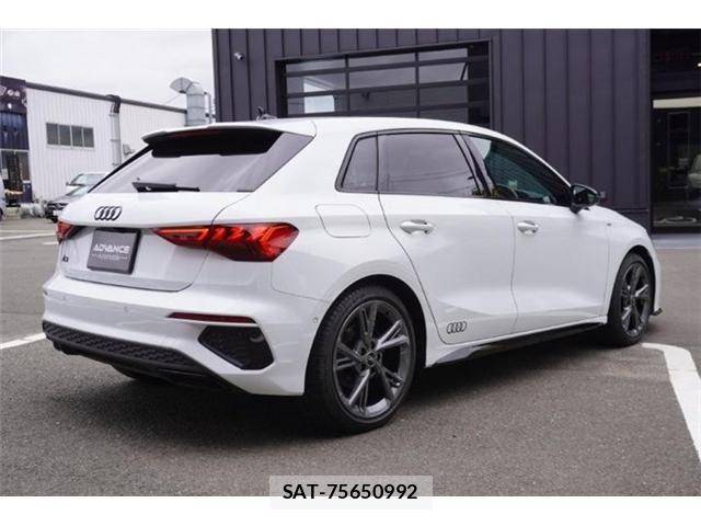 Audi A3 2023-01 7615042-23