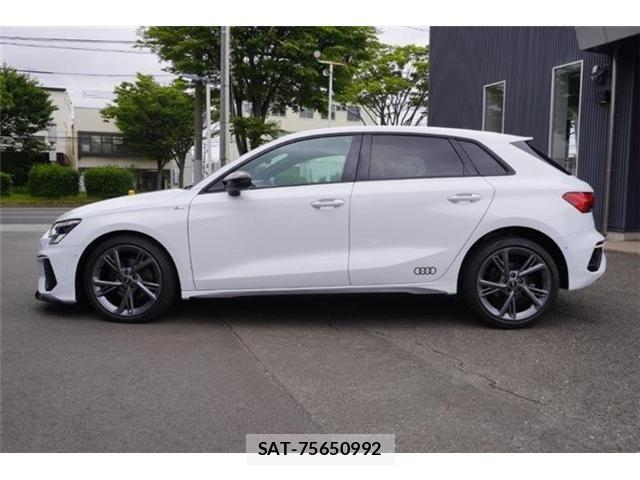 Audi A3 2023-01 7615042-3