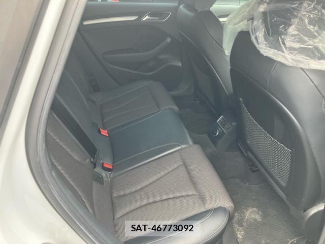 Audi A3 2019-09 7615044-12