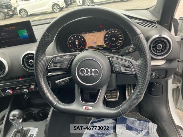 Audi A3 2019-09 7615044-18
