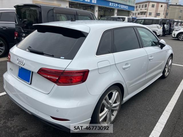 Audi A3 2019-09 7615044-2