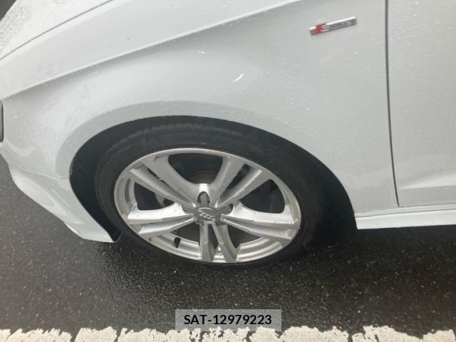 Audi A3 2017-09 7615046-9