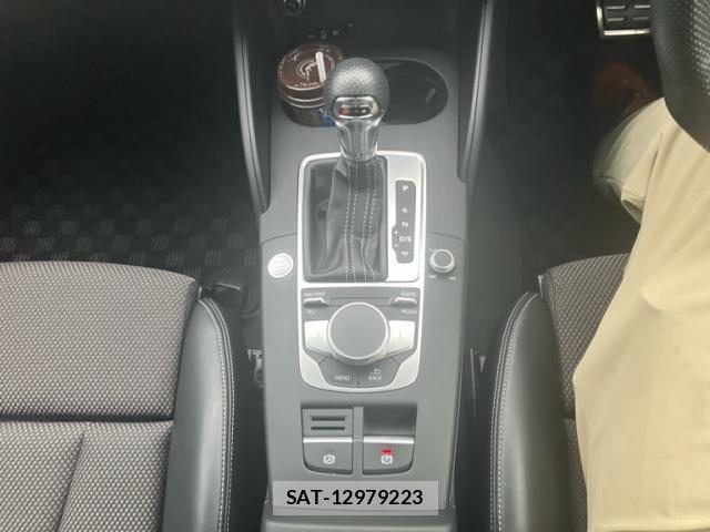Audi A3 2017-09 7615046-13