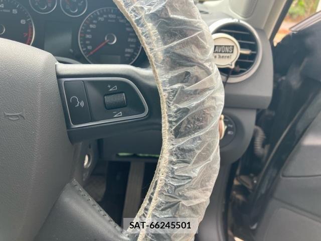 Audi A3 2010-06 7615048-15