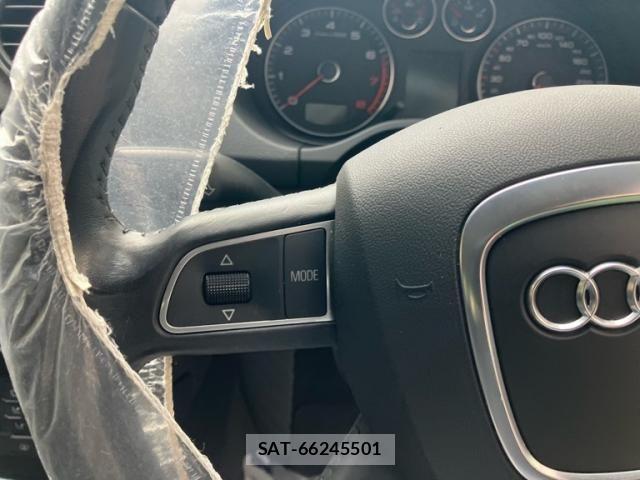 Audi A3 2010-06 7615048-16