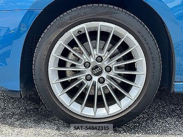Audi A3 2023-07 7615045-28