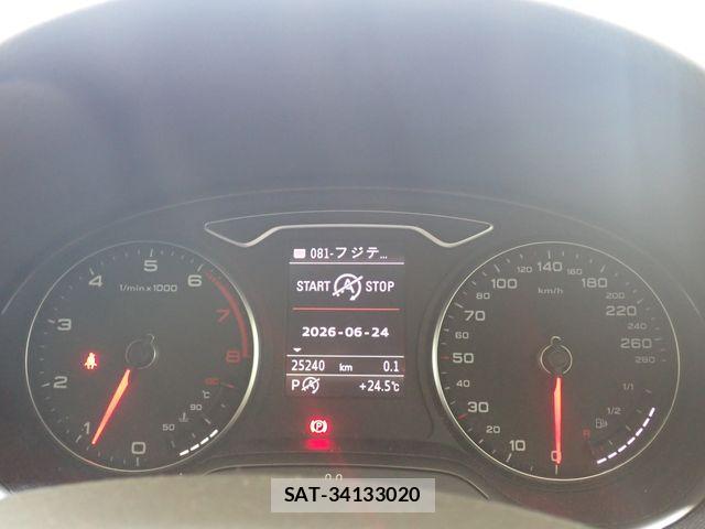 Audi A3 2014-07 7720884-12