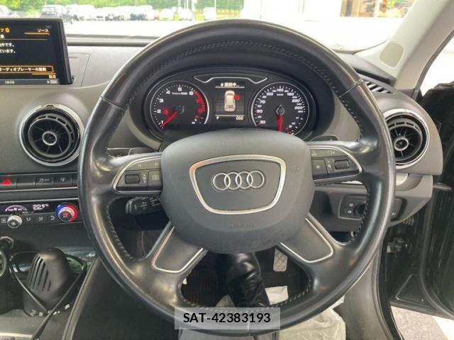 Audi A3 2016-09 7720896-17