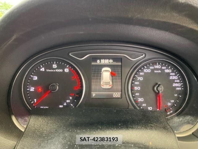 Audi A3 2016-09 7720896-18
