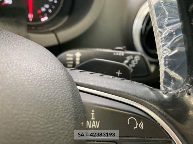 Audi A3 2016-09 7720896-21
