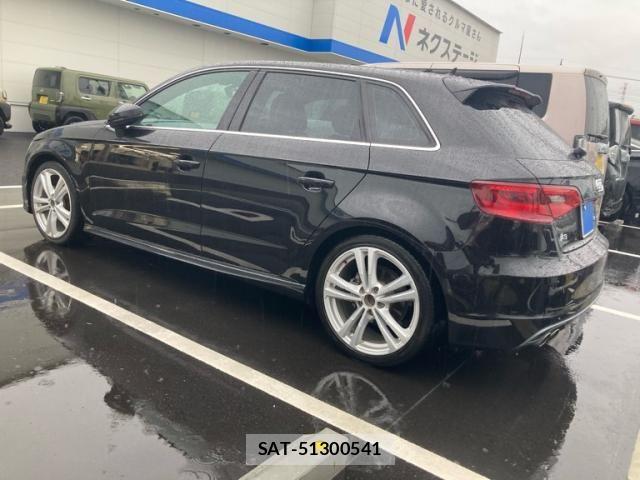 Audi A3 2015-09 7720895-6