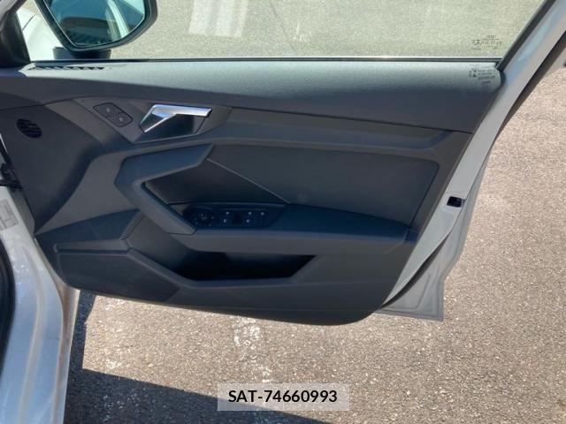 Audi A3 2022-05 7720893-12