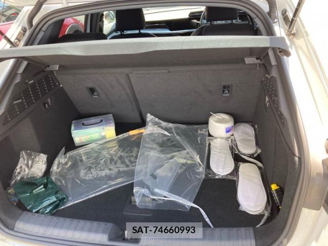 Audi A3 2022-05 7720893-16