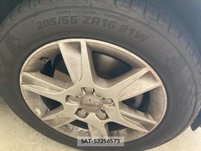 Audi A3 2011-08 7782666-7