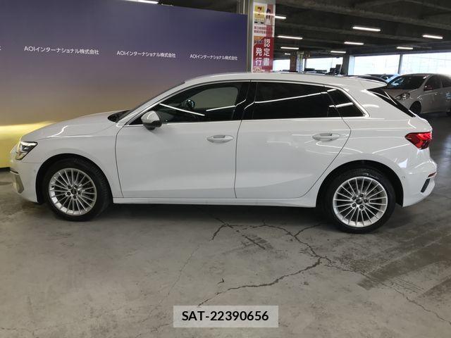 Audi A3 2023-07 7782669-2
