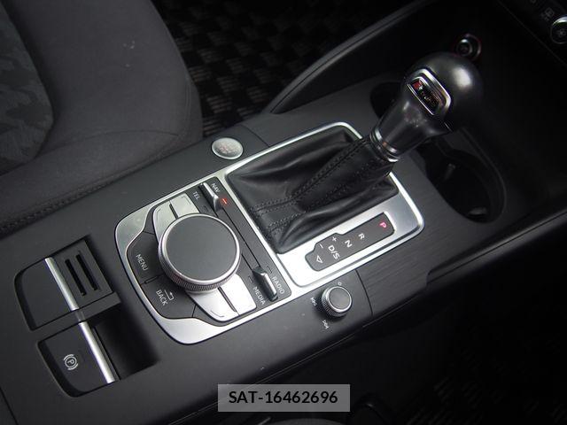 Audi A3 2016-06 7782665-11