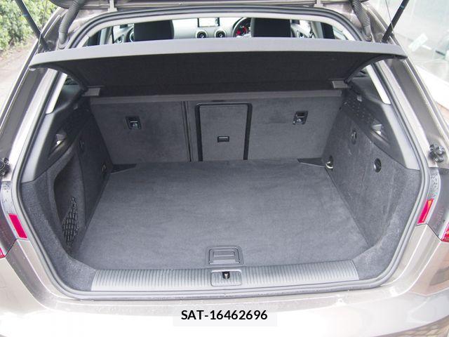 Audi A3 2016-06 7782665-7